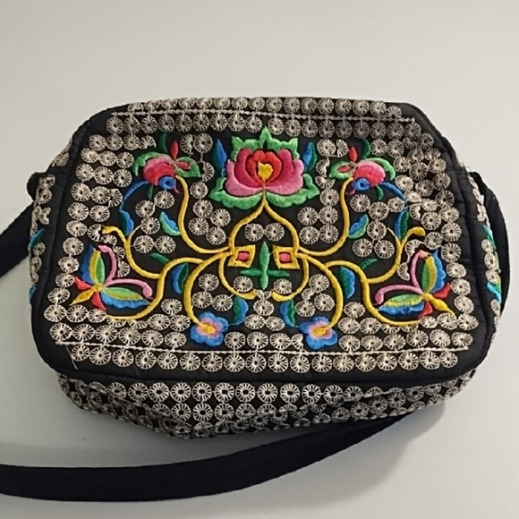 Boho Floral Embroidered Crossbody Bag Adjustable Strap - Picture 7 of 16